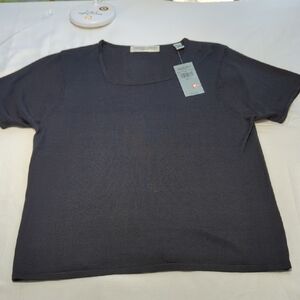 Amanda Smith Black Short Sleeve Tee